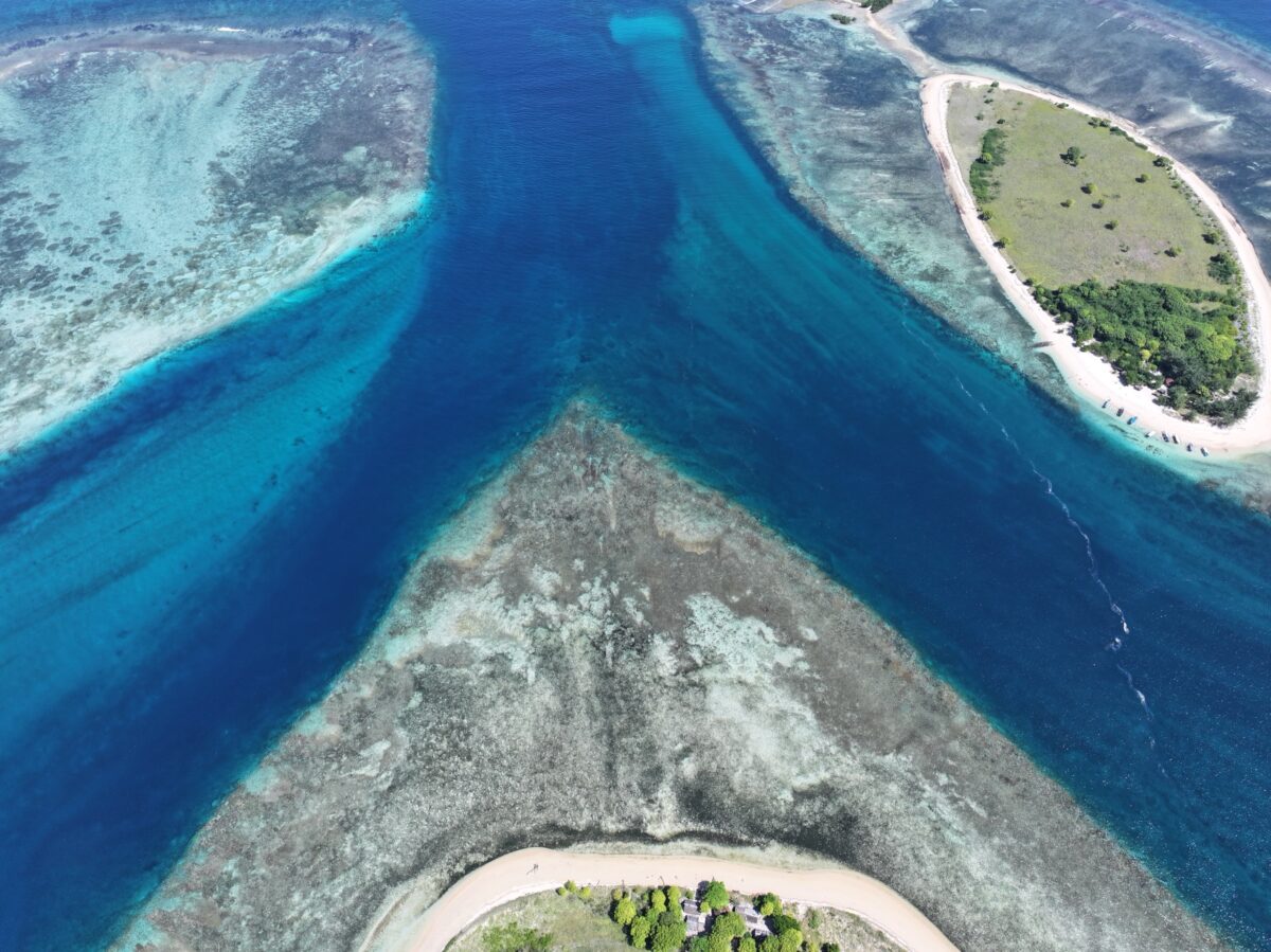 Channels between islands off northeastern Lombok. My photo